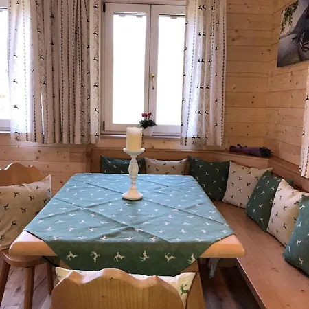 Nette In Mit Garten Und Grill Und Bergblick Apartamento