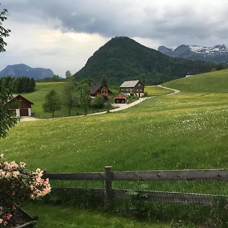 Nette In Mit Garten Und Grill Und Bergblick Апартаменты *